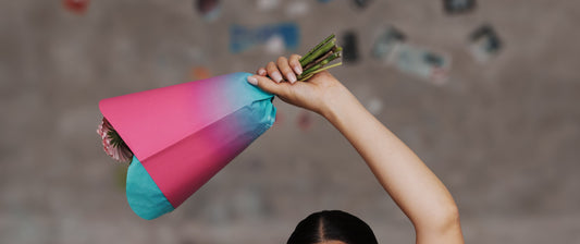 Product Inspiration for the End of Summer: Wrapping Bouquets in Style